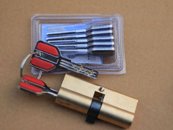 茂名24小时上门开锁公司